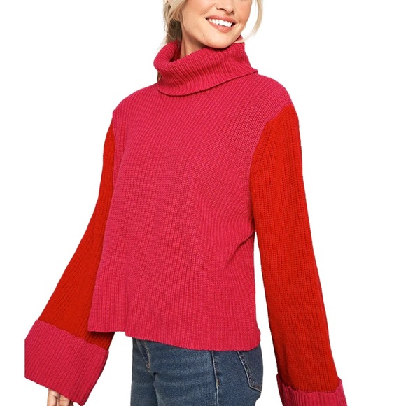 Chunky knit red and pink sweater - Picture 2 of 3